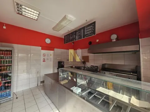 Prodaja, kuća, 303m², Pecinci, Srbija - image 8