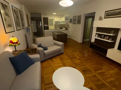 Daily-rent, two bedroom apartment, 120m², Pržno, Budva - image 2