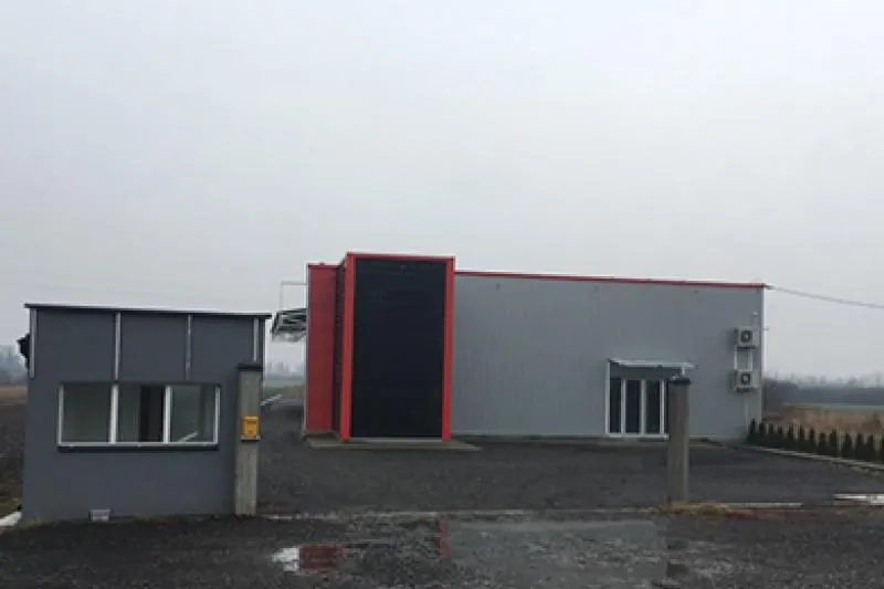 Izdavanje, poslovni prostor, 850m², Čukarica, Beograd