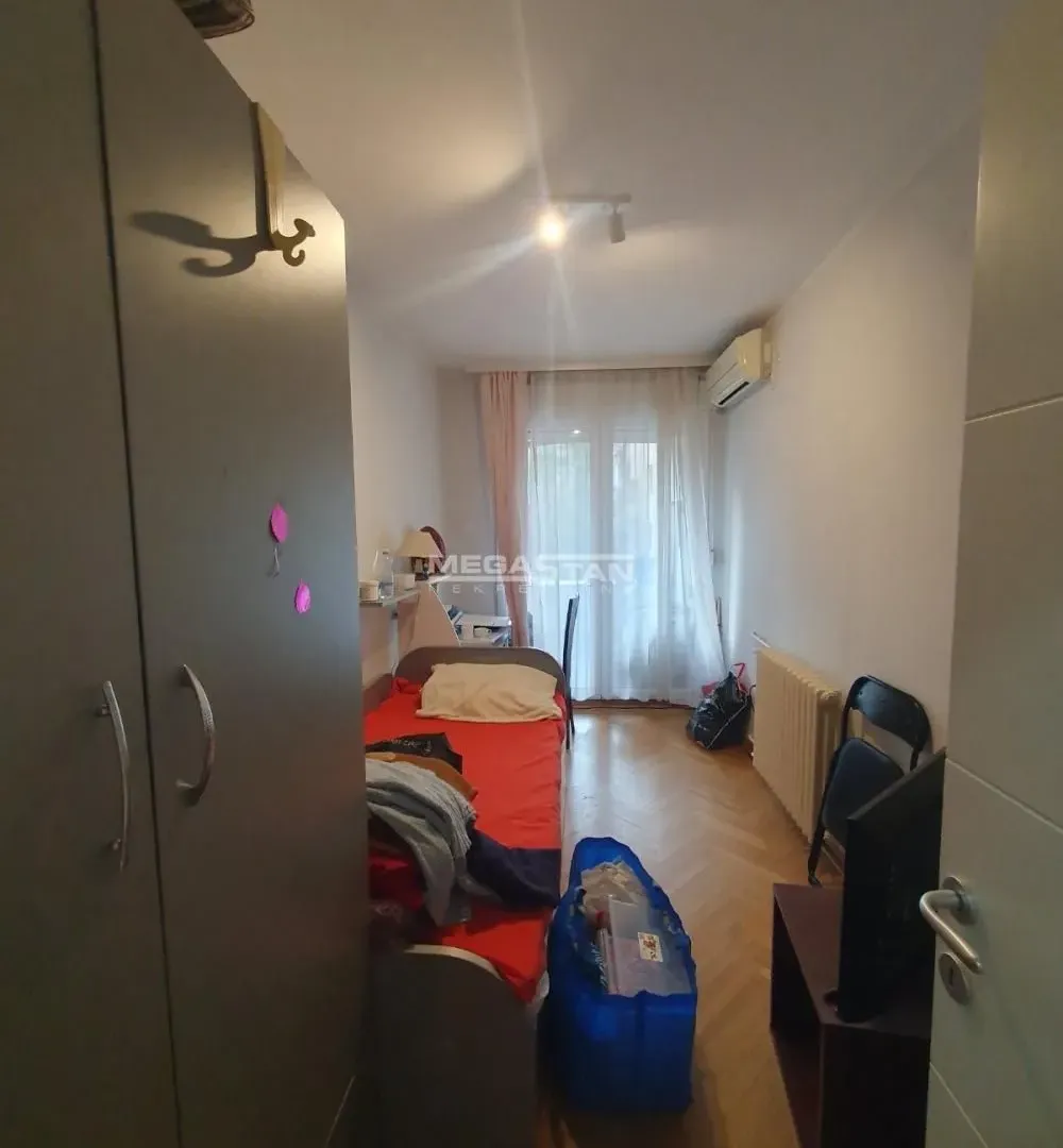 Sale, three bedroom apartment, 76m², Vračar Sve Podlokacije, Beograd