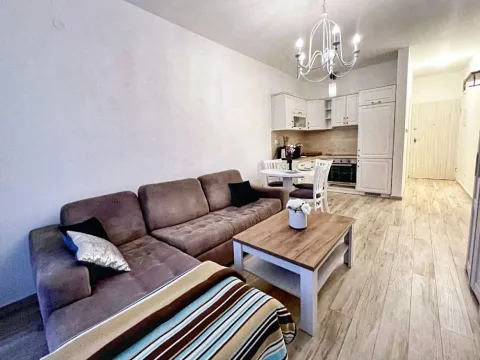 Sale, studio apartment, 32m², Dobra Voda, Budva - image 10