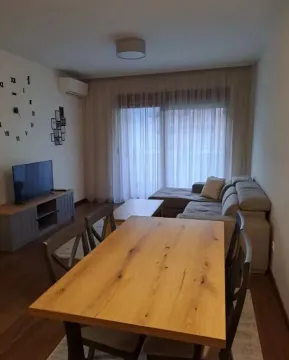 Izdavanje, jednosoban stan, 50m², Master Kvart, Podgorica - image 2