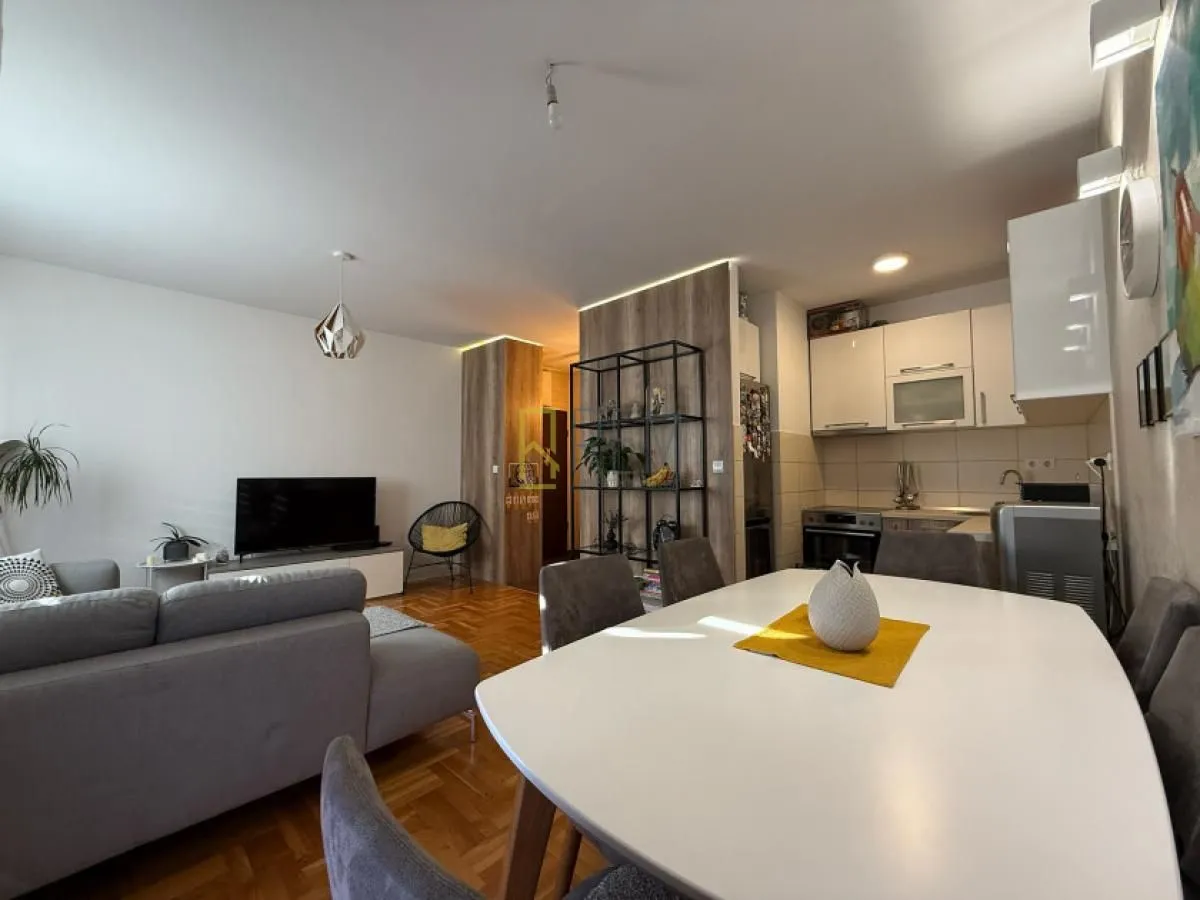 Prodaja, jednosoban stan, 48m², Zabjelo, Podgorica