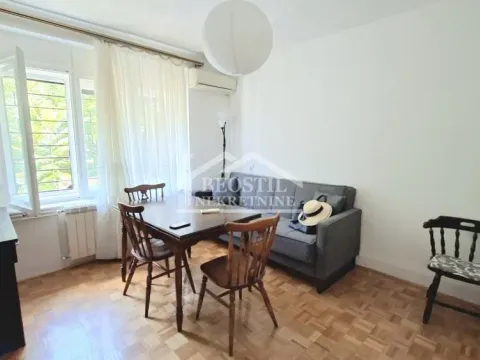 Izdavanje, dvosoban stan, 41m², Stari Grad, Beograd - image 3