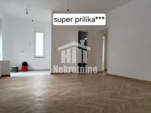 Prodaja, četvorosoban stan, 115m², Stari Grad, Beograd - image 1