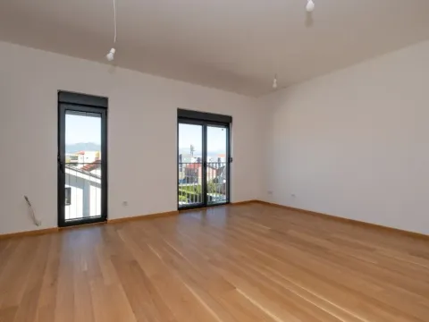 Sale, three bedroom apartment, 130m², Zabjelo, Podgorica - image 4