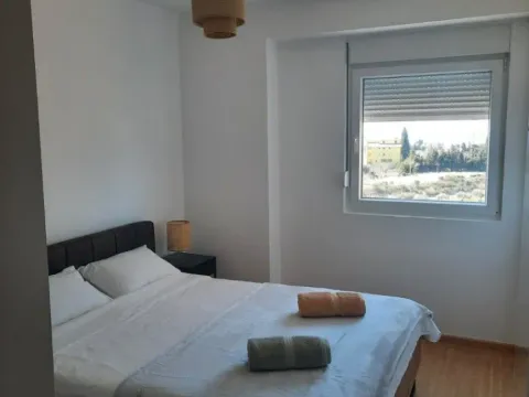 Daily-rent, one bedroom apartment, 40m², Ilino, Bar - image 7