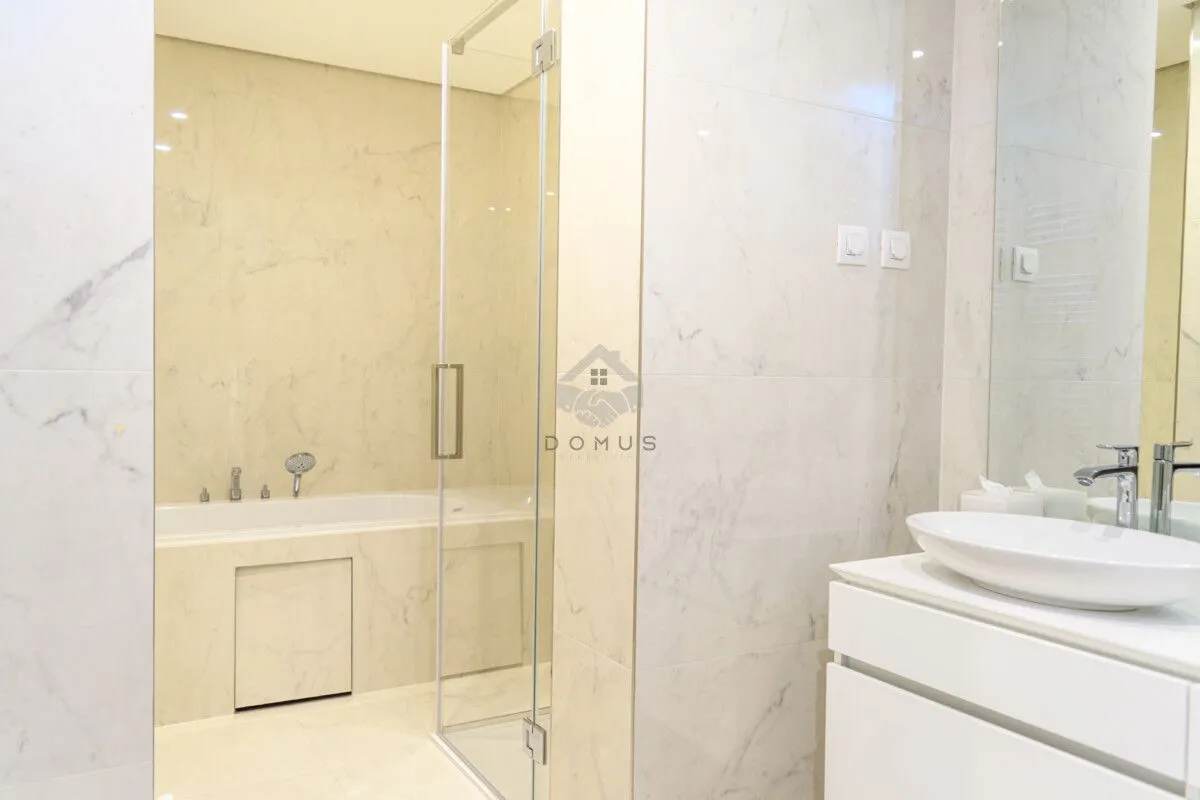 Sale, three bedroom apartment, 171m², Budva, Crna Gora