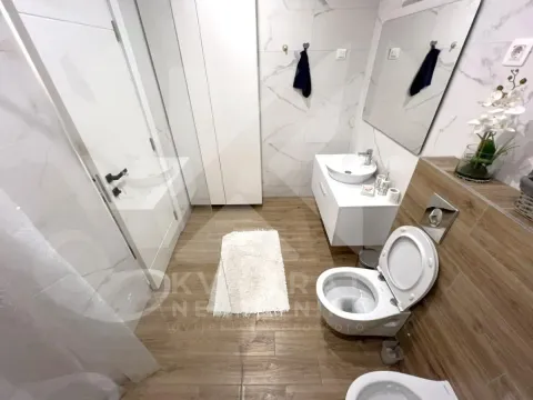 Rent, two bedroom apartment, 72m², Vezirov Most, Podgorica - image 16