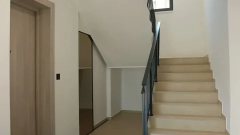 Izdavanje, jednosoban stan, 47m², Podgorica, Crna Gora - image 7