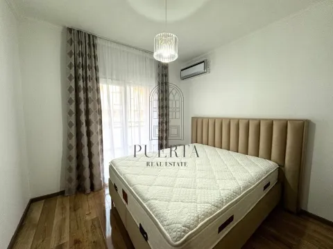 Izdavanje, jednosoban stan, 54m², City Kvart, Podgorica - image 11
