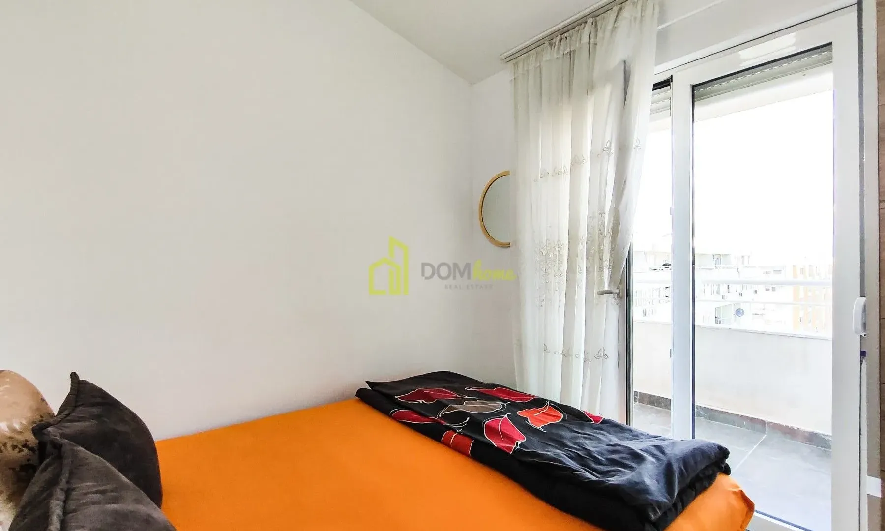 Izdavanje, jednosoban stan, 41m², Stari Aerodrom, Podgorica