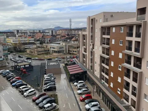Rent, two bedroom apartment, 66m², Stari Aerodrom, Podgorica - image 2