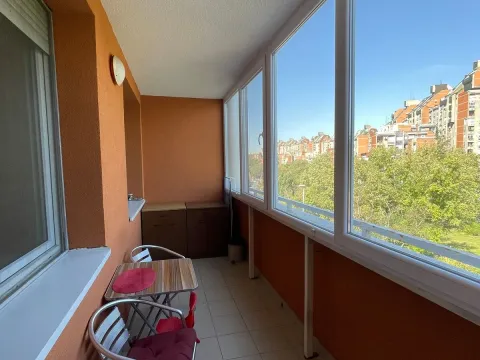 Izdavanje, trosoban stan, 67m², Banjica, Voždovac Sve Podlokacije - image 6