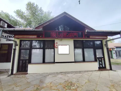 Poslovni prostor in Kertvaroš