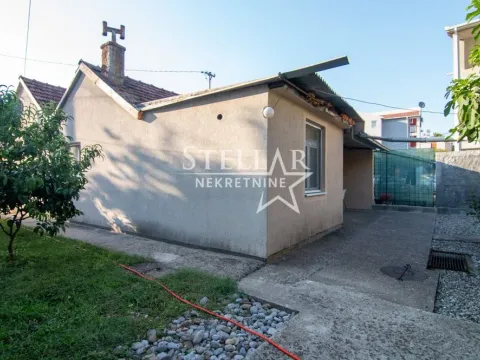 Izdavanje, trosoban stan, 85m², Gornja Gorica, Podgorica - image 4