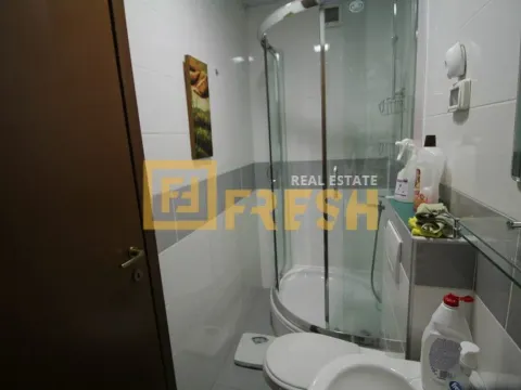 Rent, two bedroom apartment, 74m², City Kvart, Podgorica - image 15