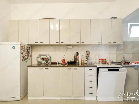 Prodaja, trosoban stan, 116m², Tivat, Crna Gora - image 20