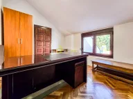 Rent, house, 380m², Gorica C, Podgorica - image 11