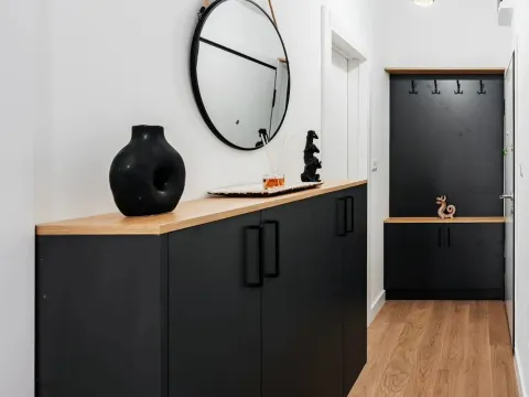 Rent, one bedroom apartment, 44m², Bečići, Budva - image 24