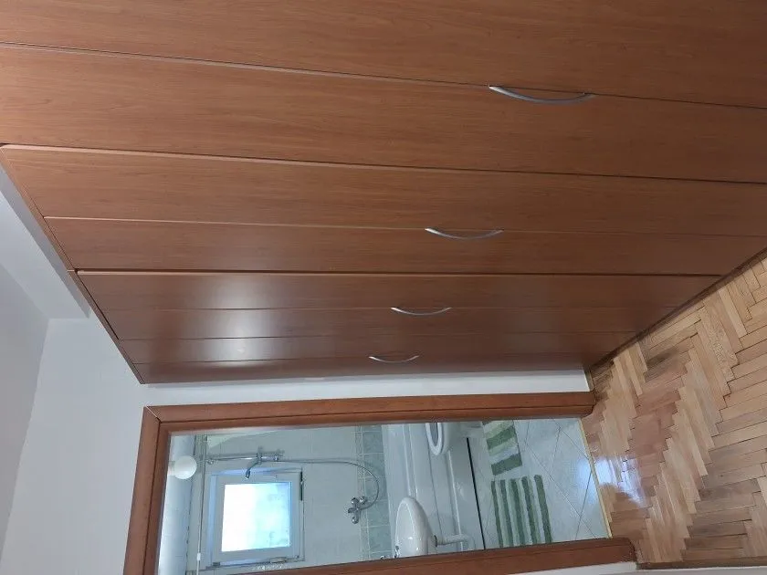 Izdavanje, jednosoban stan, 45m², Pobrežje, Podgorica