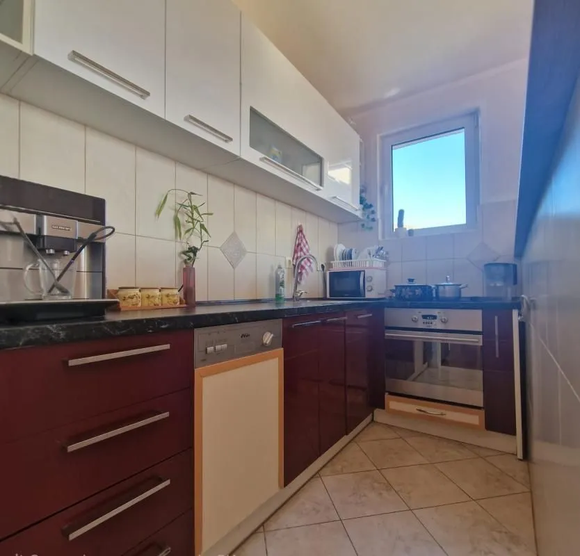 Sale, two bedroom apartment, 70m², Petrovac, Budva