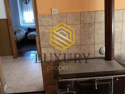 Prodaja, kuća, 47m², Masline, Podgorica - image 5