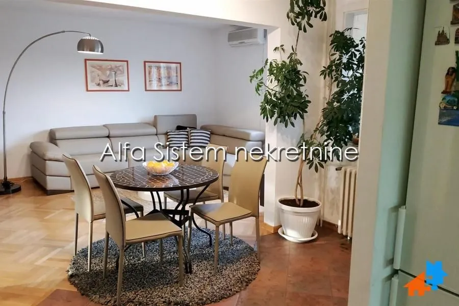 Izdavanje, trosoban stan, 76m², Lion, Zvezdara Sve Podlokacije