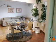 Izdavanje, trosoban stan, 76m², Lion, Zvezdara Sve Podlokacije - image 1