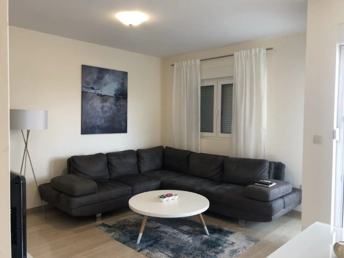 Prodaja, jednosoban stan, 54m², City Kvart, Podgorica