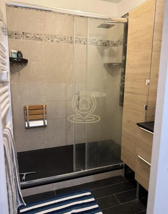 Rent, three bedroom apartment, 70m², Stari grad, Novi Sad