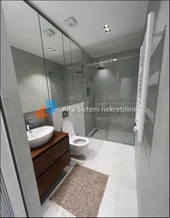 Rent, four bedroom apartment, 112m², Stari Grad, Beograd