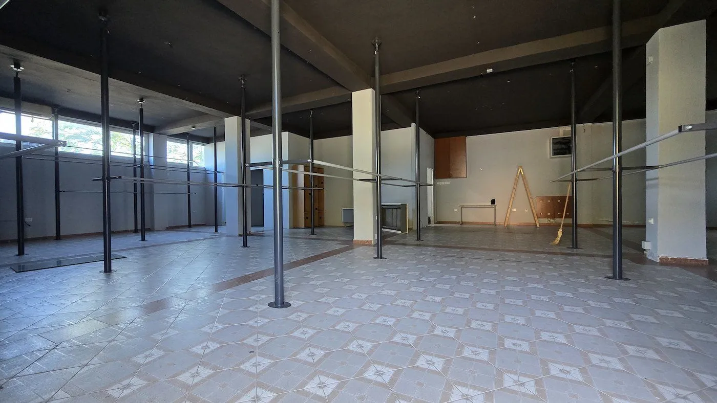 Sale, office space, 900m², Mareza, Podgorica