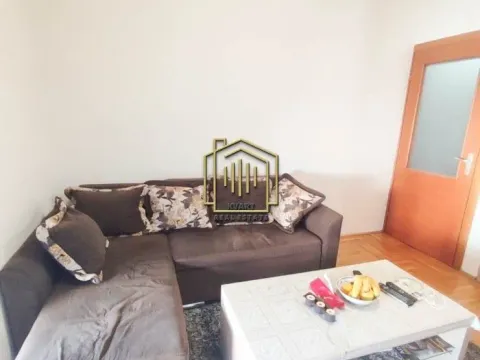 Izdavanje, jednosoban stan, 40m², Stari Aerodrom, Podgorica - image 2