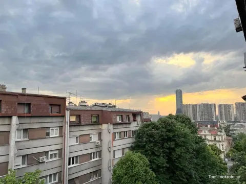 Izdavanje, dvosoban stan, 50m², Savski Venac, Beograd - image 11