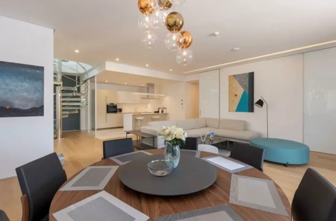 Sale, three bedroom apartment, 457m², Dukley Gardens, Budva