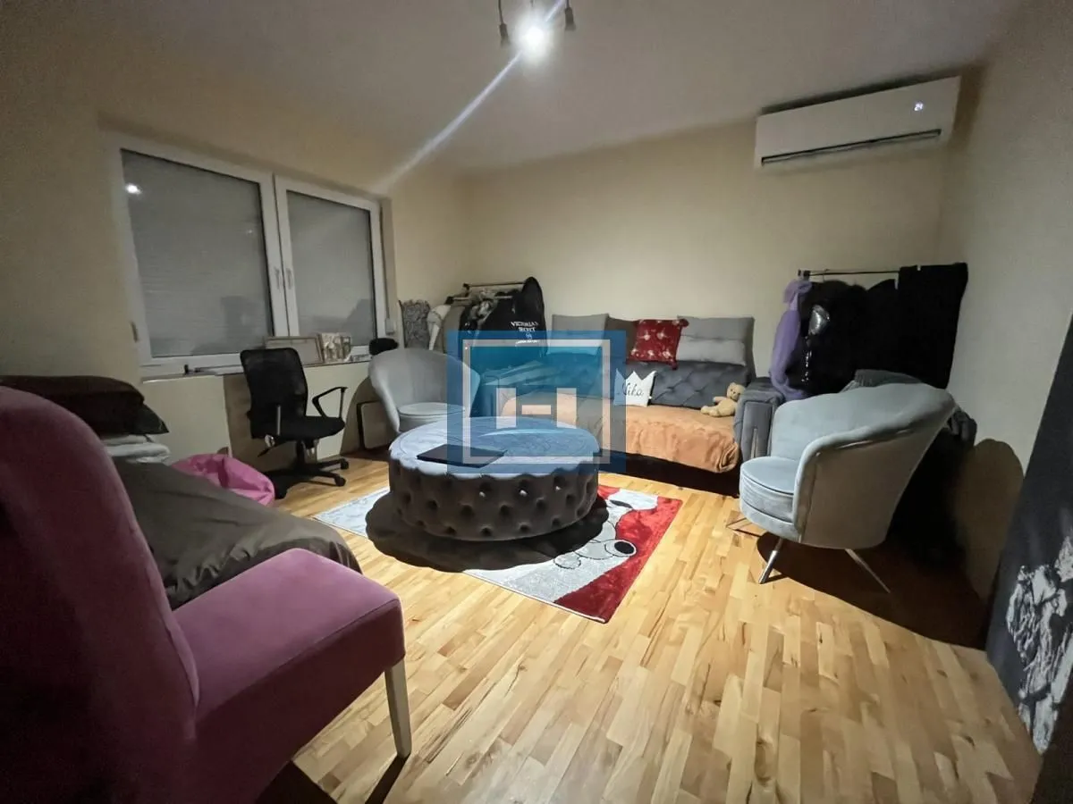 Prodaja, kuća, 280m², Rakitovo, Jagodina