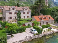 Prodaja, kuća, 415m², Dobrota, Kotor - image 2