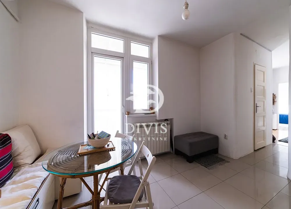 Sale, two bedroom apartment, 42m², Crveni Krst, Beograd