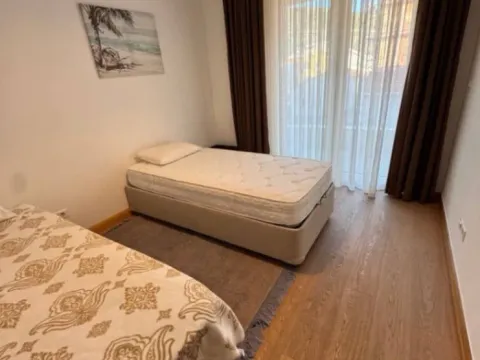 Sale, two bedroom apartment, 78m², Bulevar, Budva - image 8