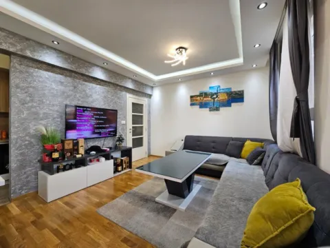 Prodaja, dvosoban stan, 62m², Zabjelo, Podgorica