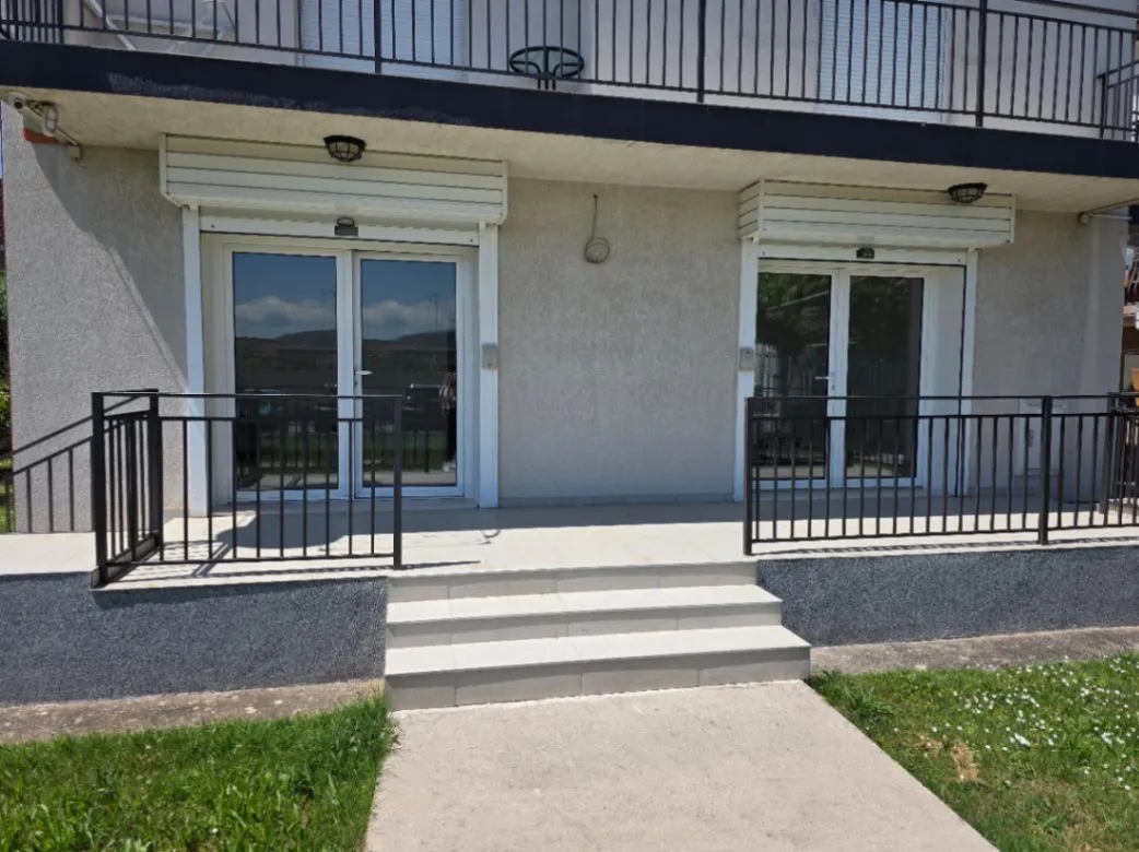 Rent, office space, 90m², Zlatica, Podgorica