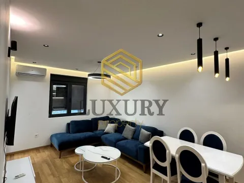 Izdavanje, dvosoban stan, 53m², City Kvart, Podgorica - image 13