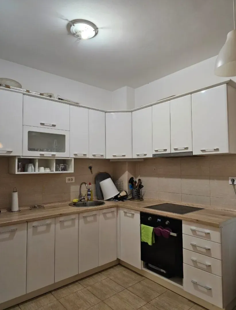 Prodaja, jednosoban stan, 44m², Maslinjak, Budva