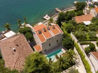 Sale, house, 420m², Dobrota, Kotor - image 2