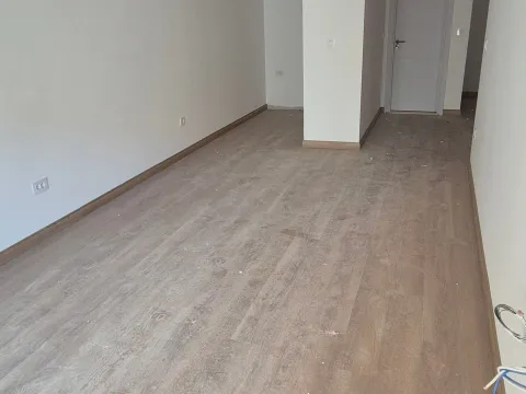Prodaja, jednosoban stan, 49m², Lazi, Budva - image 2