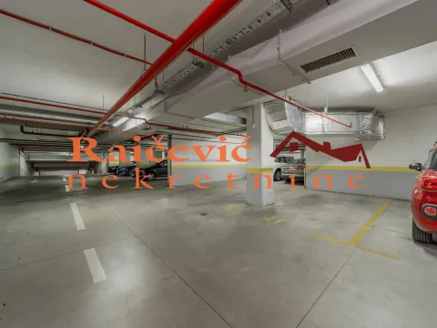 Prodaja, trosoban stan, 82m², Vračar, Šid - image 20