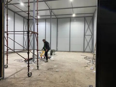 Izdavanje, poslovni prostor, 100m², Zelenika, Podgorica - image 2