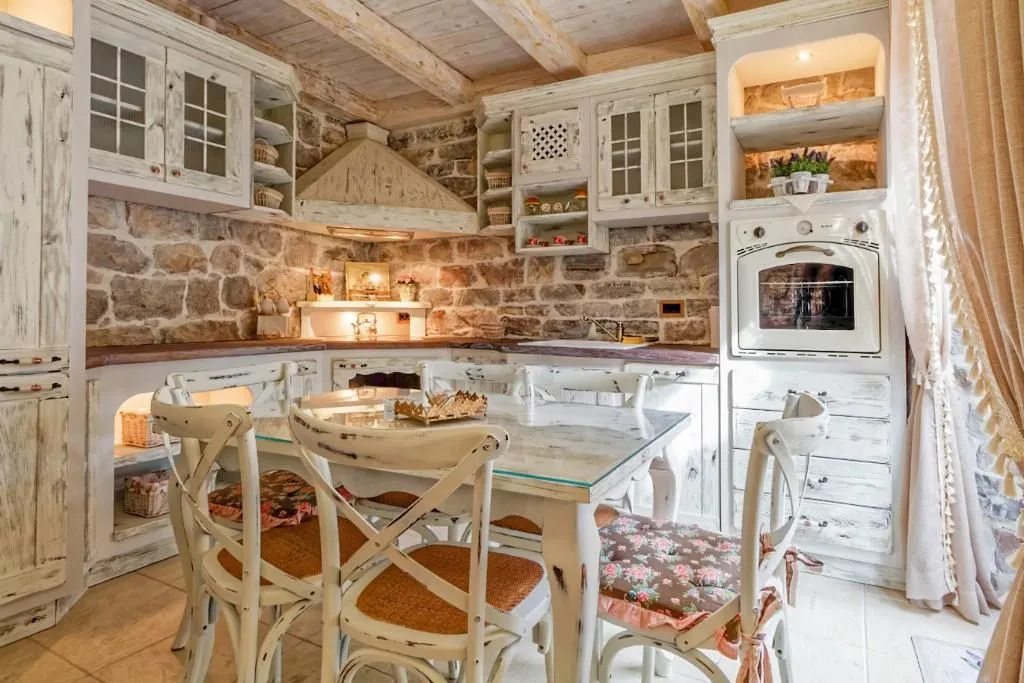 Sale, house, 125m², Opatovo, Tivat