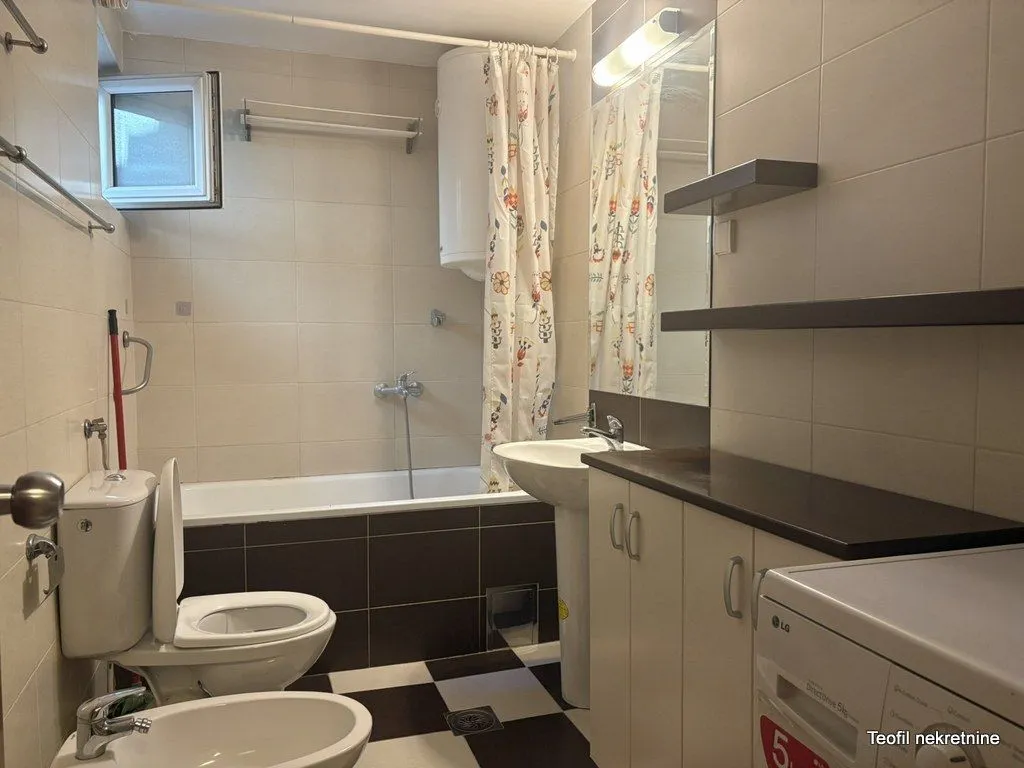 Rent, two bedroom apartment, 72m², Lekino Brdo, Voždovac Sve Podlokacije